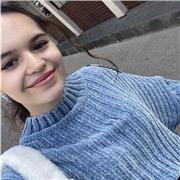 Insegnerò inglese a livello accademico e non,sono disponibile ad insegnare inglese a tutte le fasce d’età,dalla materna al liceo